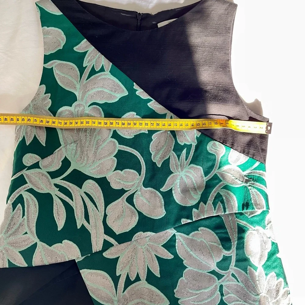 Asymmetric Veronika Maine top - Picture 5 of 7